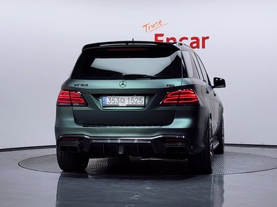 MERCEDES-BENZ GLE - 3