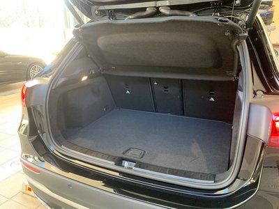 MERCEDES-BENZ GLA - 8