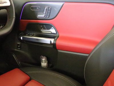 2023 Mercedes-BENZ GLB — миниатюра 17