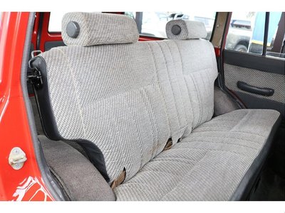 TOYOTA LAND CRUISER 60 - 10