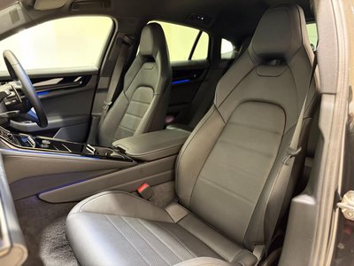 PORSCHE PANAMERA - 4