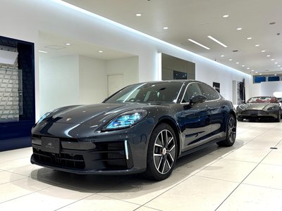 PORSCHE PANAMERA - 10