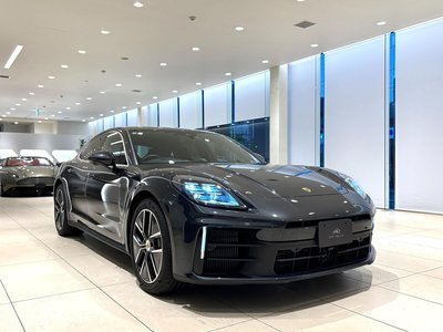 PORSCHE PANAMERA - 9