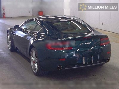 ASTON MARTIN V8 VANTAGE - 2