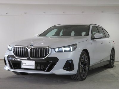 BMW 5 SERIES TOURING - 1
