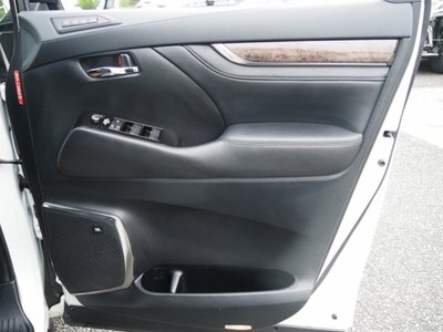 2022 TOYOTA ALPHARD thumbnail 70