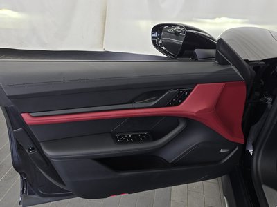 2023 Porsche TAYCAN 缩略图 14