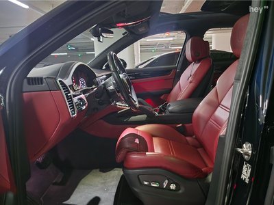 PORSCHE CAYENNE - 10