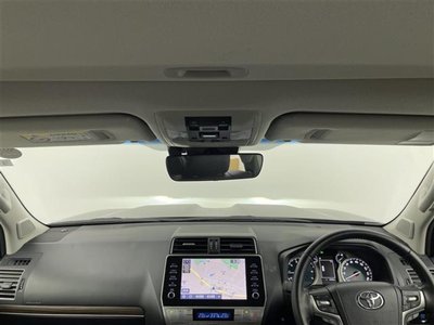 TOYOTA LAND CRUISER PRADO - 3