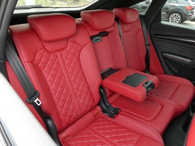 2025 AUDI SQ5 SPORTBACK — фото 10