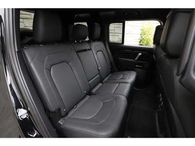 2023 LAND Rover DEFENDER thumbnail 12