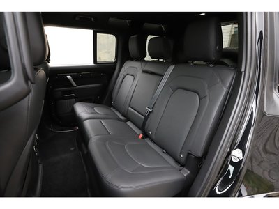 2023 LAND Rover DEFENDER thumbnail 44