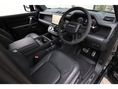 2023 LAND Rover DEFENDER — фото 10