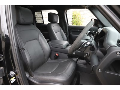 2023 LAND Rover DEFENDER thumbnail 11