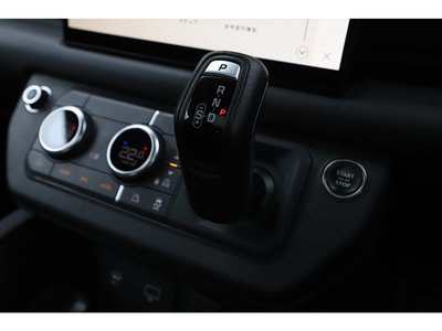 2023 LAND Rover DEFENDER thumbnail 55