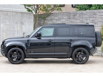 2023 LAND Rover DEFENDER thumbnail 23