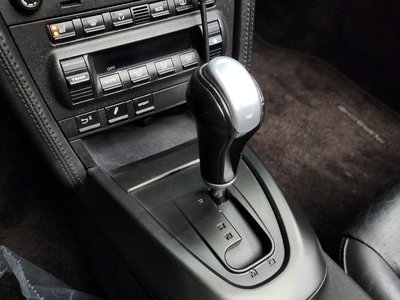 PORSCHE 911 TARGA - 9