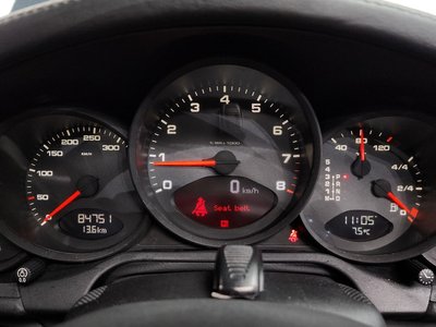 PORSCHE 911 TARGA - 8