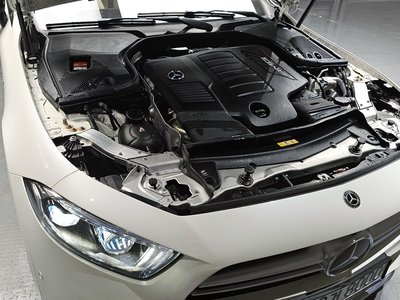 MERCEDES-BENZ CLS - 7