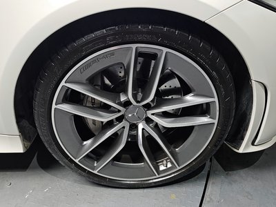 MERCEDES-BENZ CLS - 6