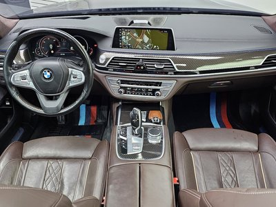 BMW 7 SERIES - 5