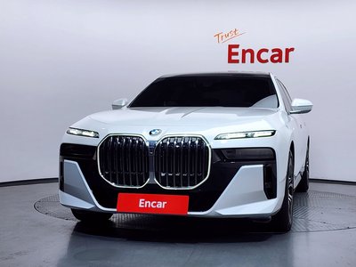 BMW 7 SERIES - 2