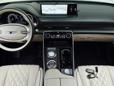 GENESIS GV80 - 5
