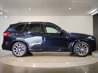صورة 7 لـ 2023 BMW X5