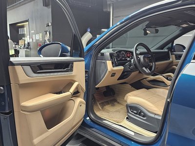 2024 Porsche CAYENNE 缩略图 13
