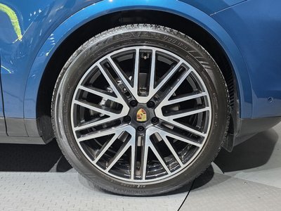 2024 Porsche CAYENNE 照片 8