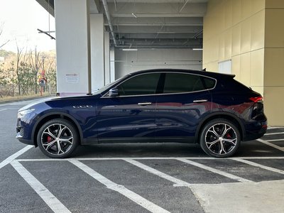 MASERATI LEVANTE - 6