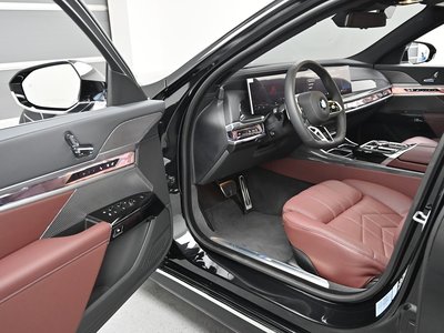 2026 BMW 7 SERIES — миниатюра 11