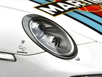 صورة 8 لـ 2010 Porsche 911