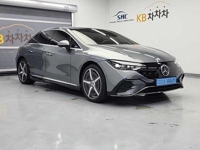 MERCEDES-BENZ EQE - 3