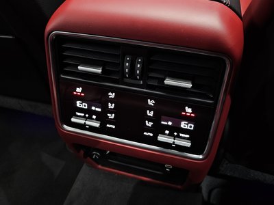 2020 Porsche CAYENNE — миниатюра 31