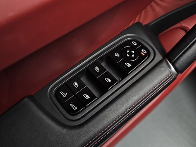 2020 Porsche CAYENNE — миниатюра 29