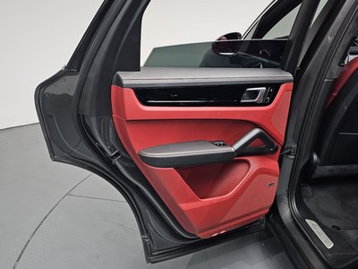 2020 Porsche CAYENNE — миниатюра 15