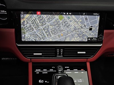 2020 Porsche CAYENNE — миниатюра 20