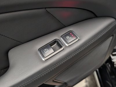 صورة مصغرة 35 لـ 2012 Mercedes-BENZ CLS AMG