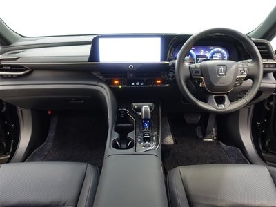 TOYOTA CROWN ESTATE - 9