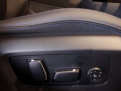 2024 BMW 5 SERIES 缩略图 50