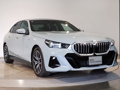2024 BMW 5 SERIES 缩略图 12