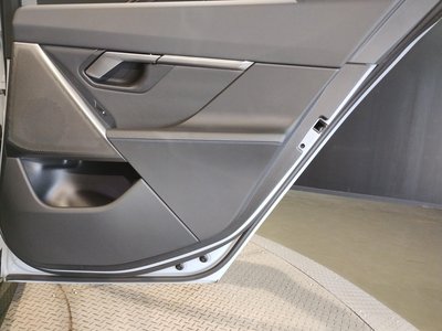 2024 BMW 5 SERIES 缩略图 47