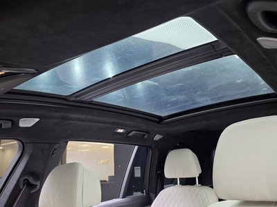 2025 BMW X7 缩略图 18