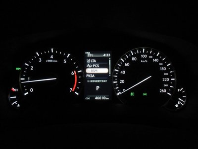صورة 7 لـ 2022 Lexus RX