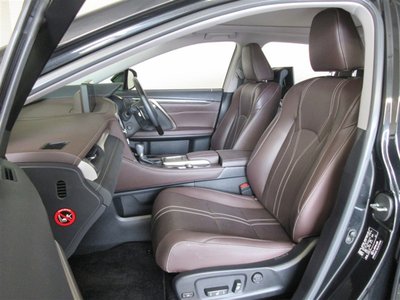 صورة مصغرة 34 لـ 2022 Lexus RX