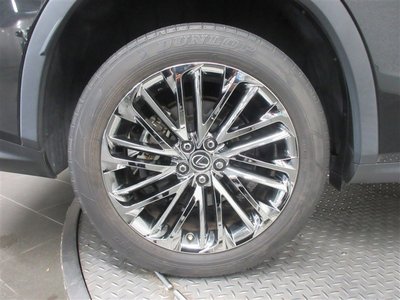 صورة 6 لـ 2022 Lexus RX