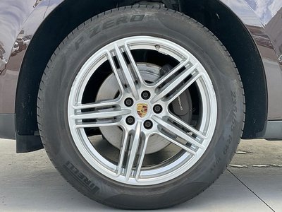 2021 Porsche MACAN 照片 6
