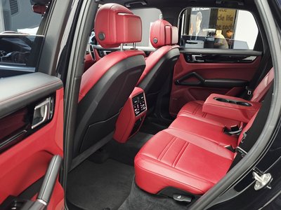 2022 Porsche CAYENNE 缩略图 11