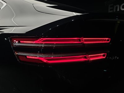 GENESIS G80 (RG3) - 10